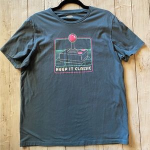 Old Navy men’s soft washed T-shirt.  Large blue men’s T-shirt.